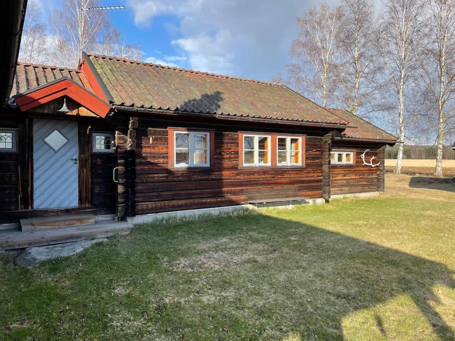 Lake Lodge Roennaes Leksand Exteriör bild
